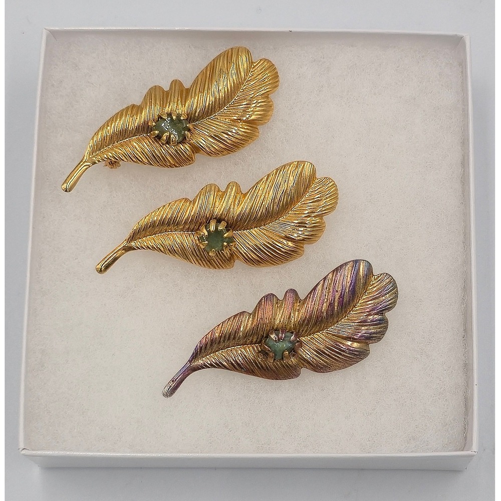 Unbranded Feather Brooch Set Women OS Gold Green Good Vintage Textured Plume 3pc
